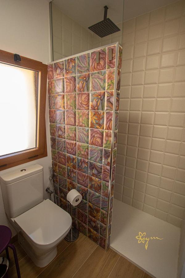 Apartamentos Turisticos Abrilymarzo Caces Buitenkant foto
